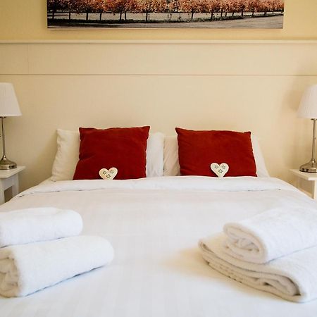 Fountains Guest House - Harrogate Stays المظهر الخارجي الصورة