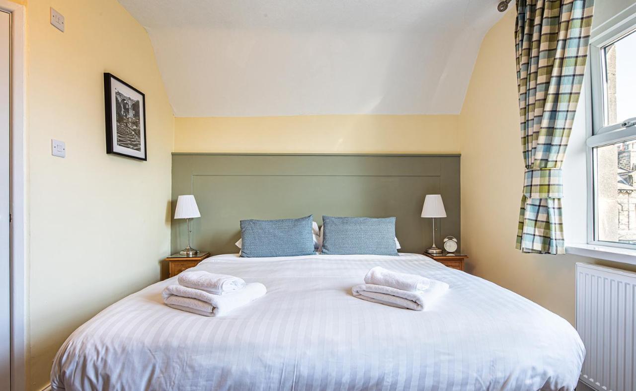 Fountains Guest House - Harrogate Stays المظهر الخارجي الصورة