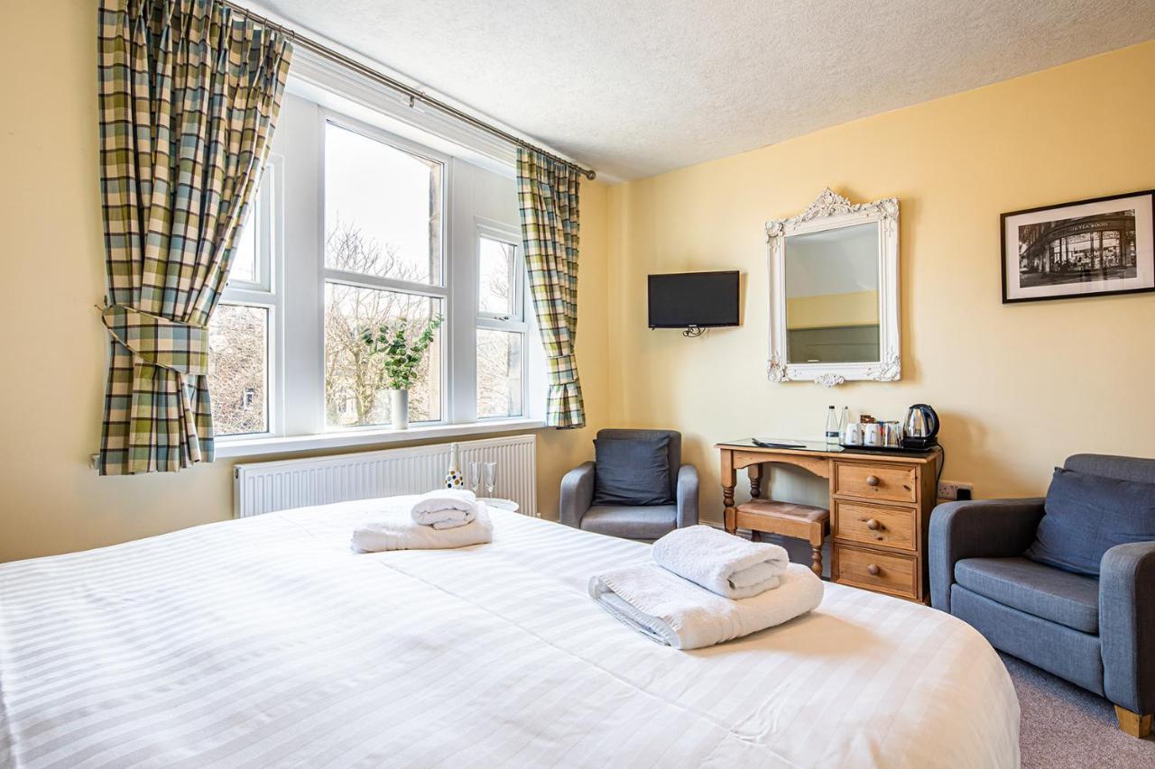 Fountains Guest House - Harrogate Stays المظهر الخارجي الصورة