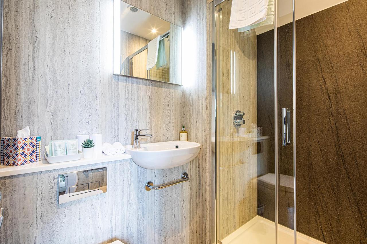 Fountains Guest House - Harrogate Stays المظهر الخارجي الصورة