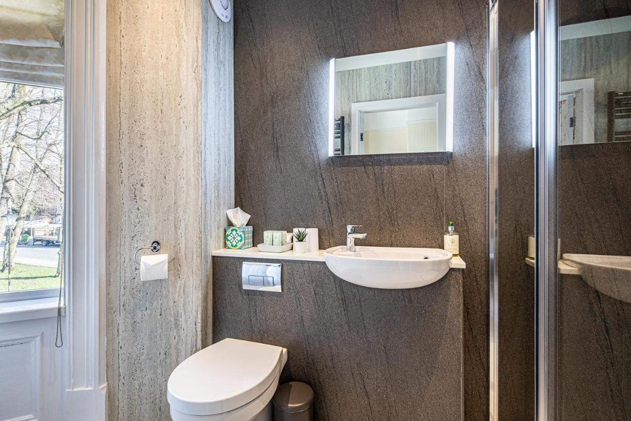 Fountains Guest House - Harrogate Stays المظهر الخارجي الصورة