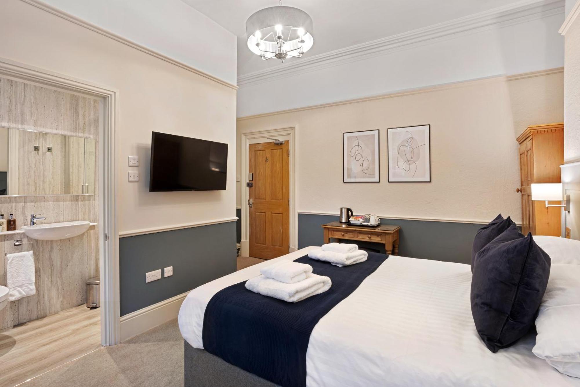 Fountains Guest House - Harrogate Stays المظهر الخارجي الصورة