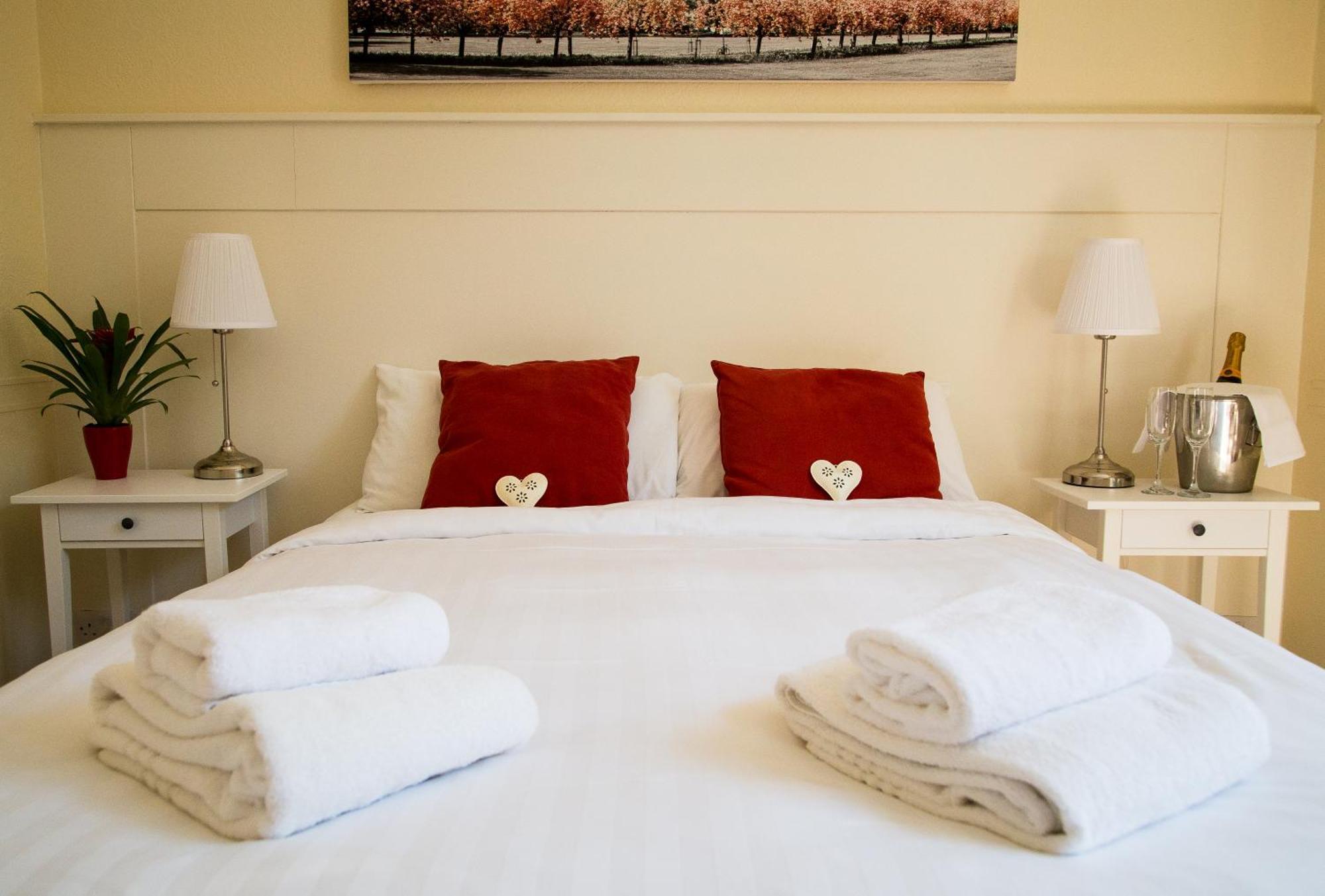 Fountains Guest House - Harrogate Stays المظهر الخارجي الصورة